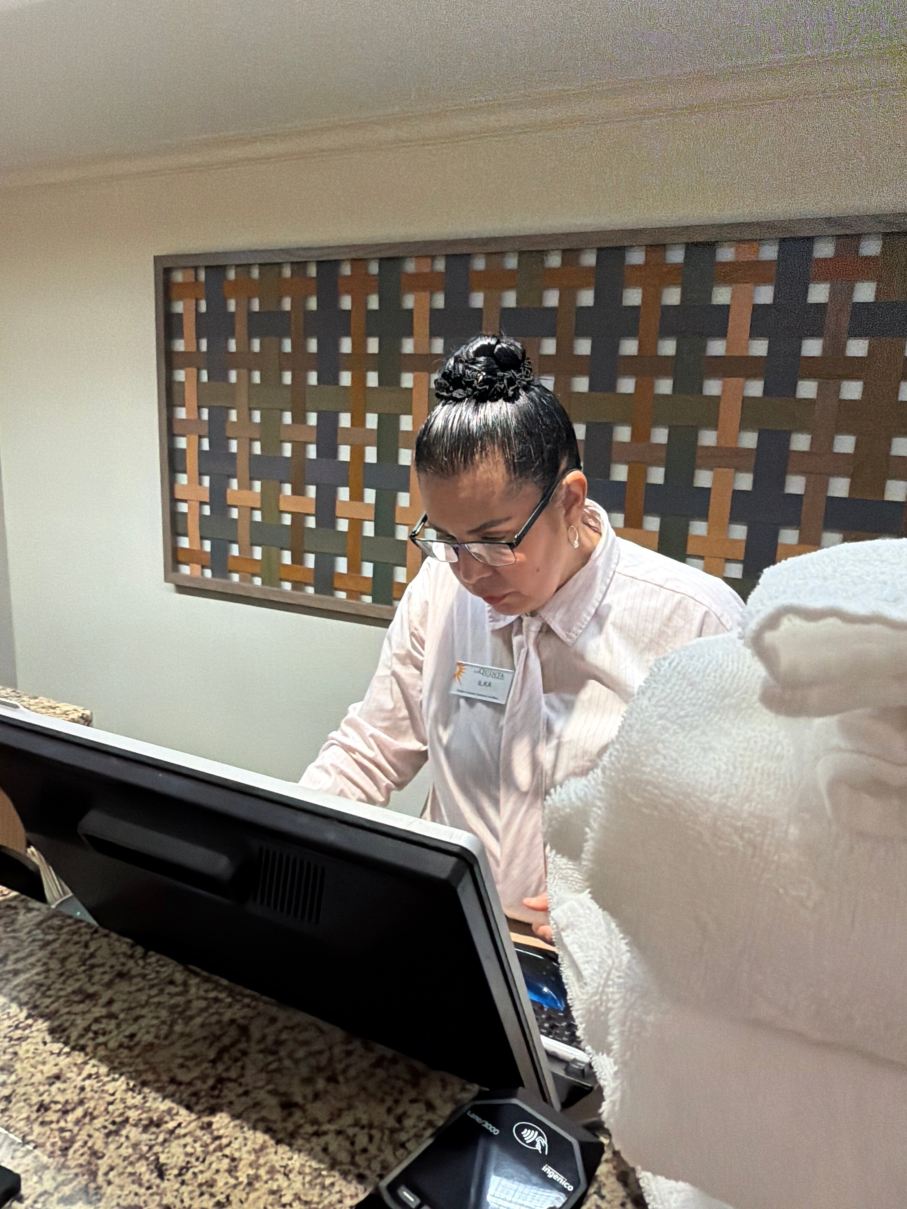 奥兰多UCF拉昆塔温德姆套房酒店-旅行者