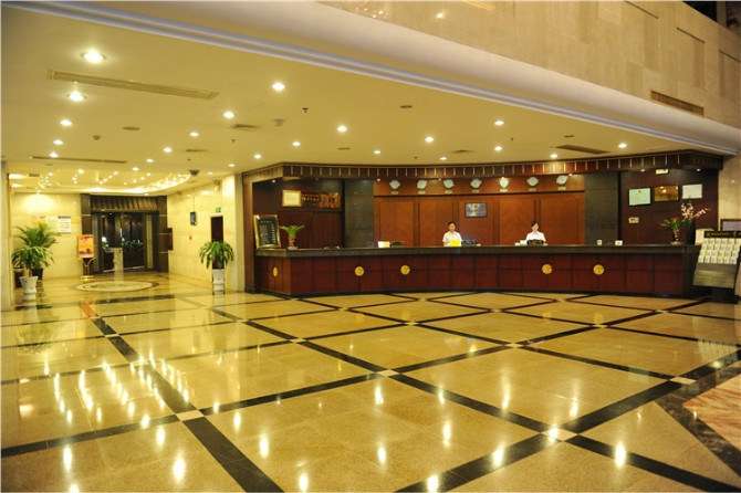 华京大酒店主图