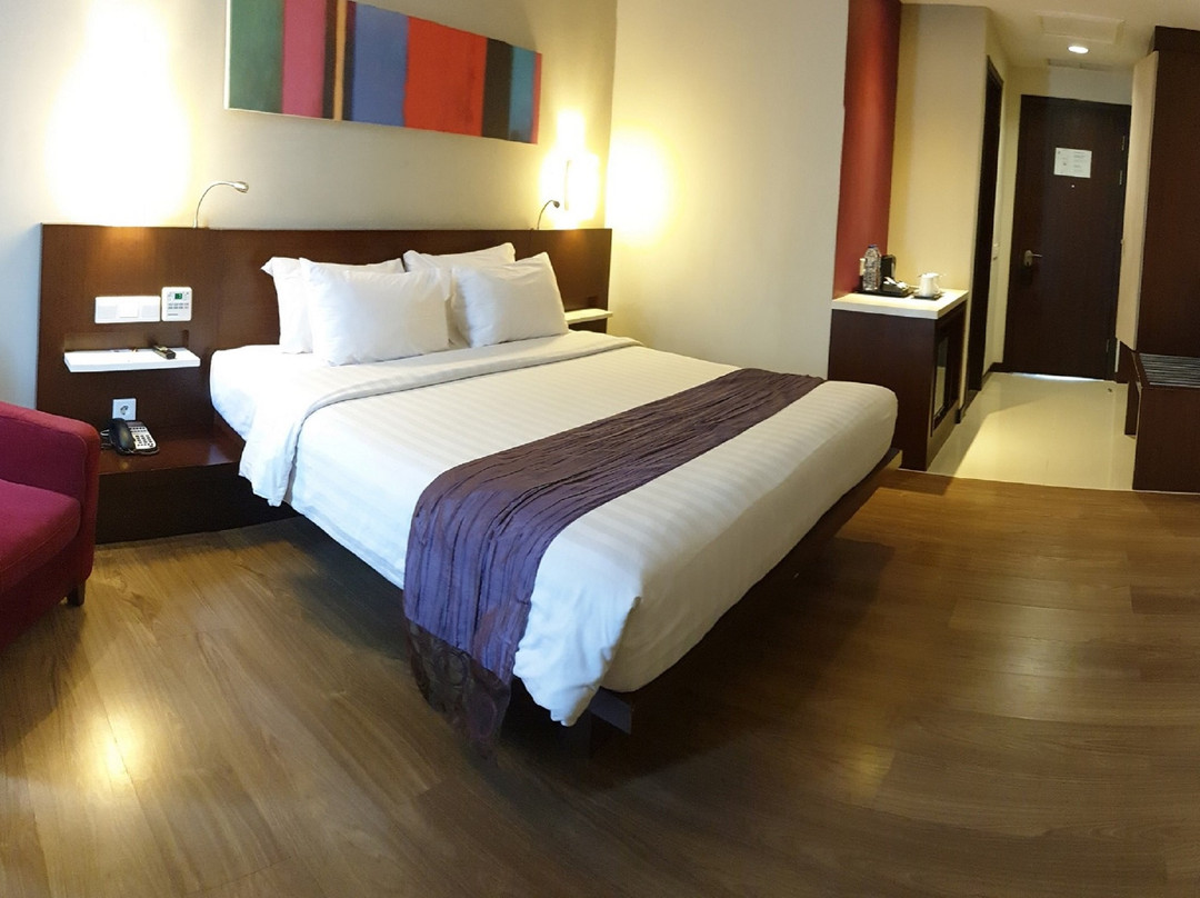 皇家丽晶酒店主图