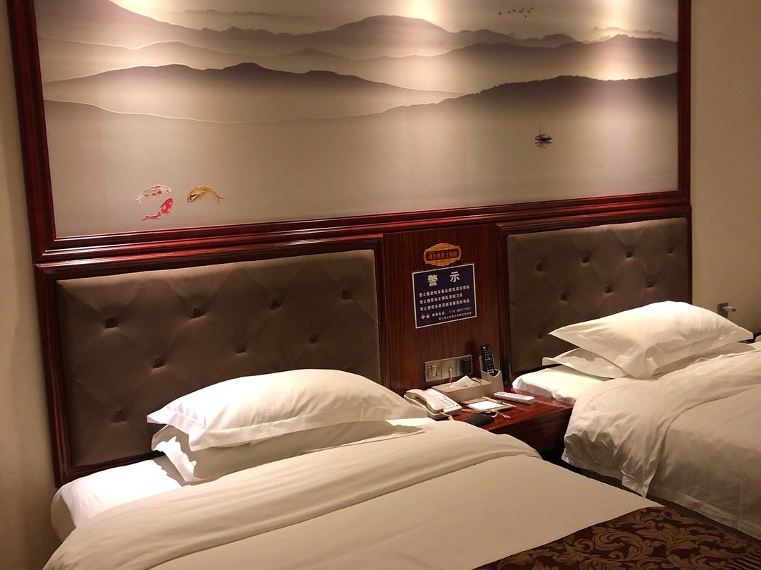 尚品国际大酒店主图