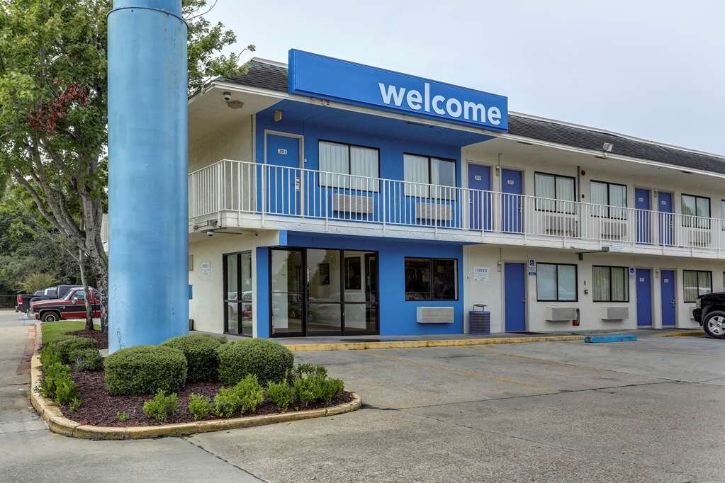 Motel 6 Baton Rouge-Port Allen-官方
