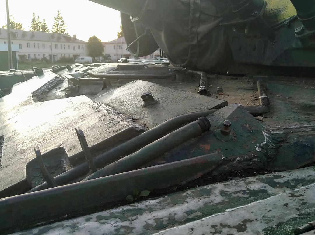 Tank T-80 Monument