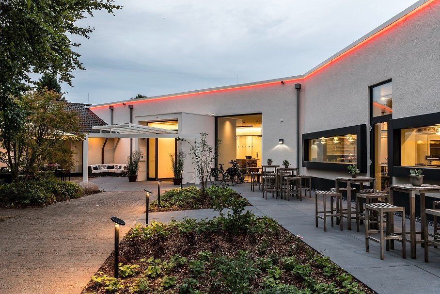 敏特洛普斯布尔加腾多夫乡村酒店-官方