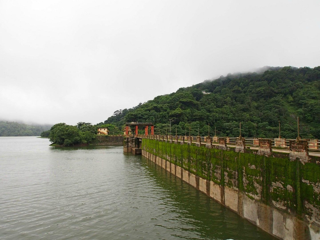 Siruvani Reservoir景点图片