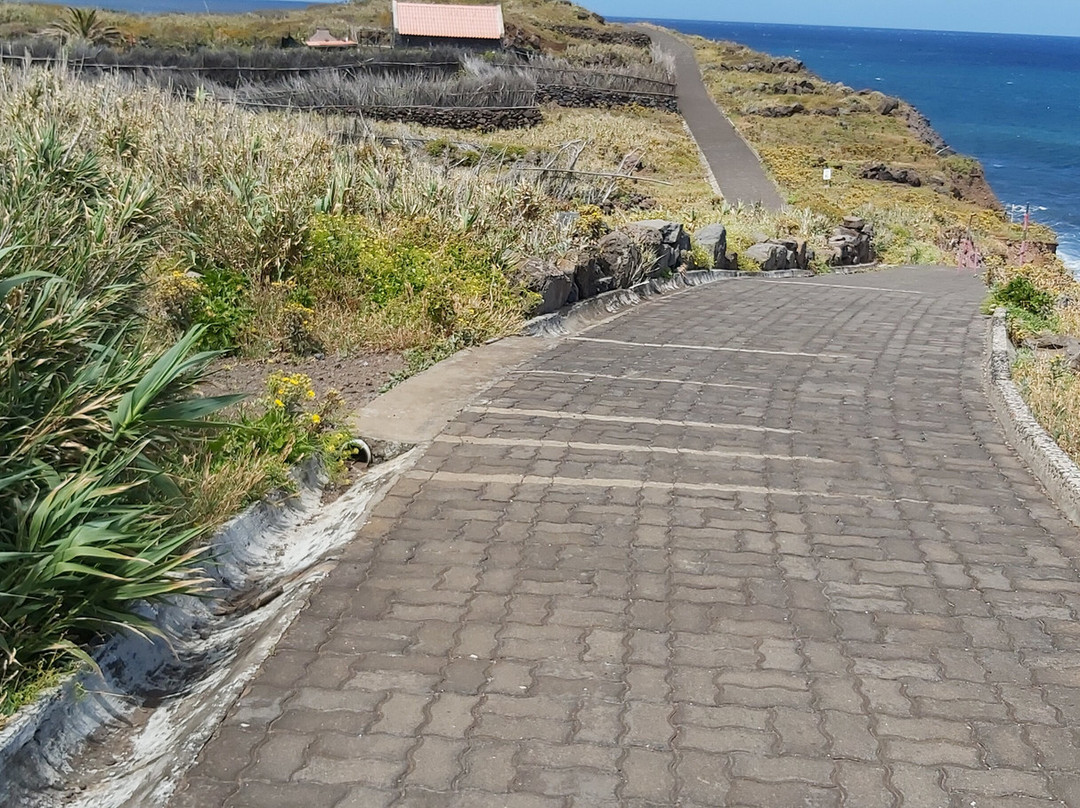 Achadas Da Cruz Promenade