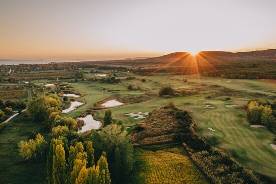 Balaton Golf Club景点图片