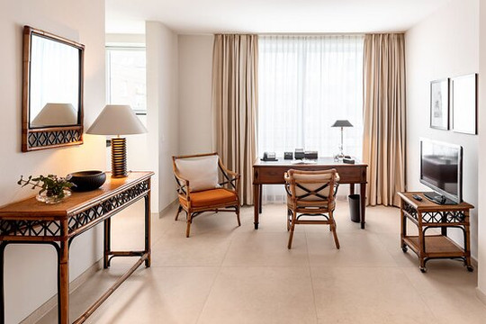 曼陀罗套房酒店主图