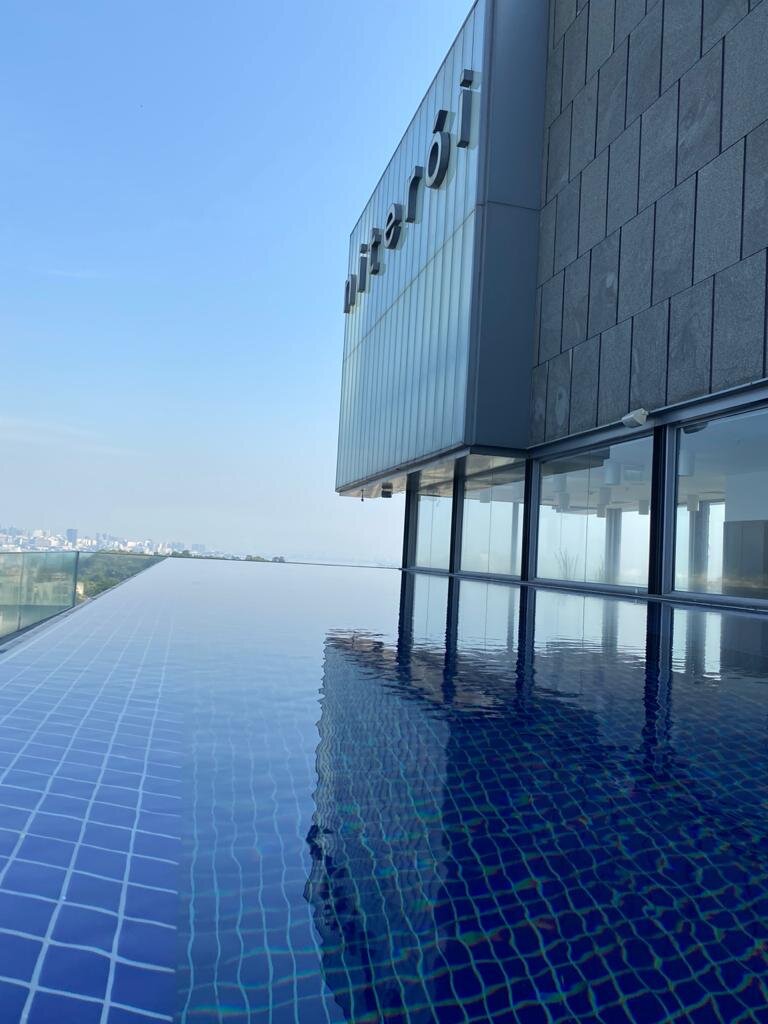 H Niteroi Hotel-泳池
