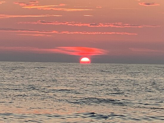 RV Fishing Charters  Day Tours-Algoma必去景点