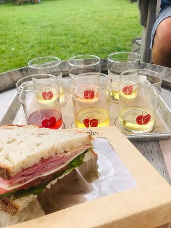 Virtue Cider & Farm景点图片