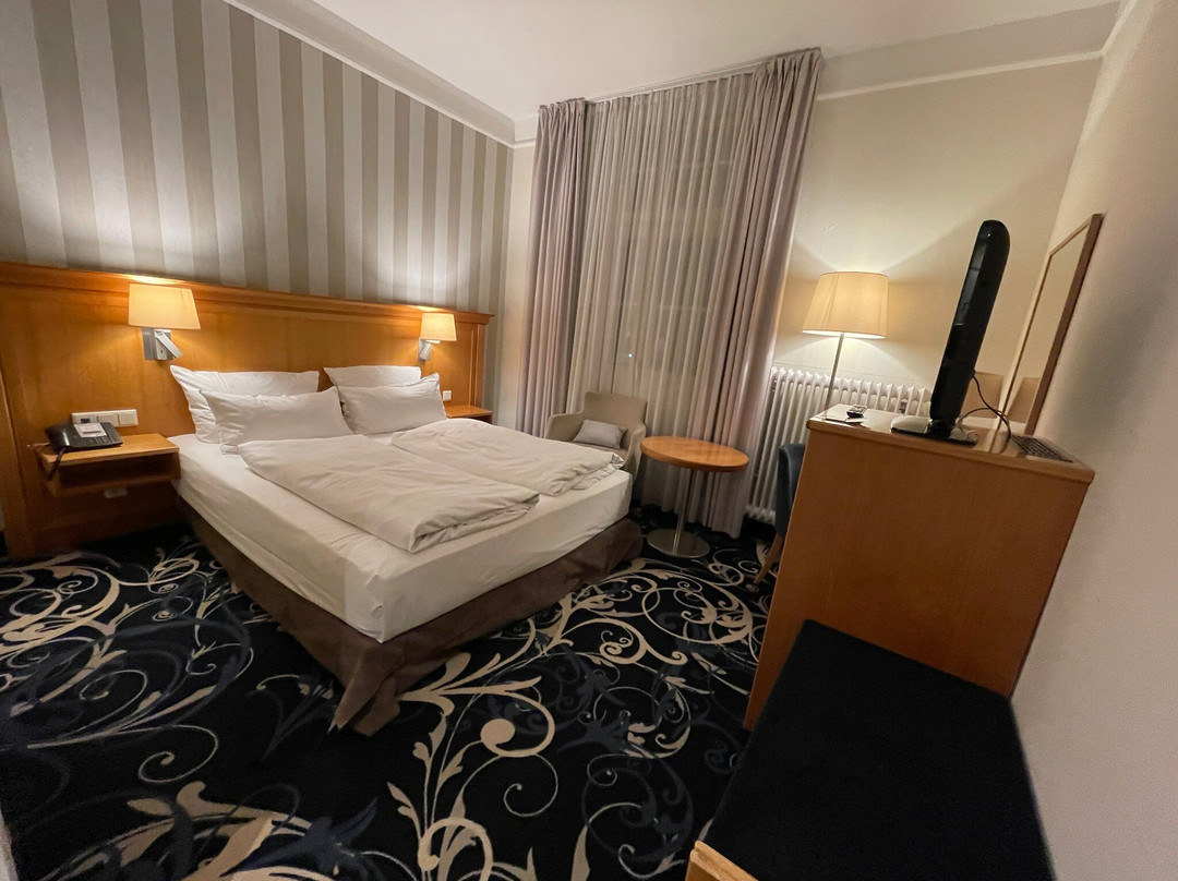 Schlosshotel Karlsruhe主图