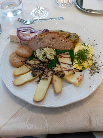 Alpenland Hotel Rodeneggerhof主图
