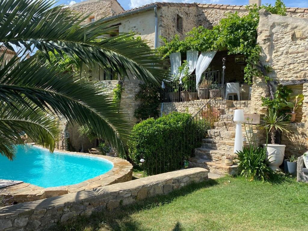 Saint-Pons-la-Calm旅游攻略图片