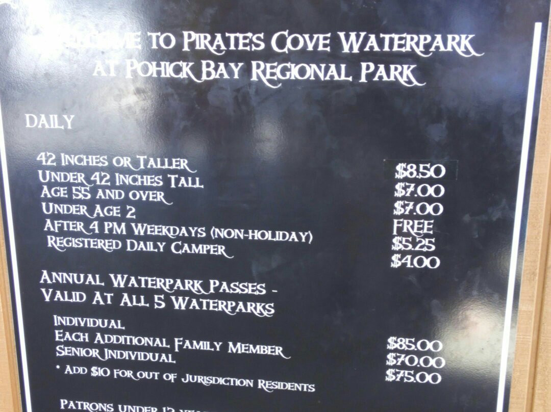 Pirate's Cove Water Park景点图片