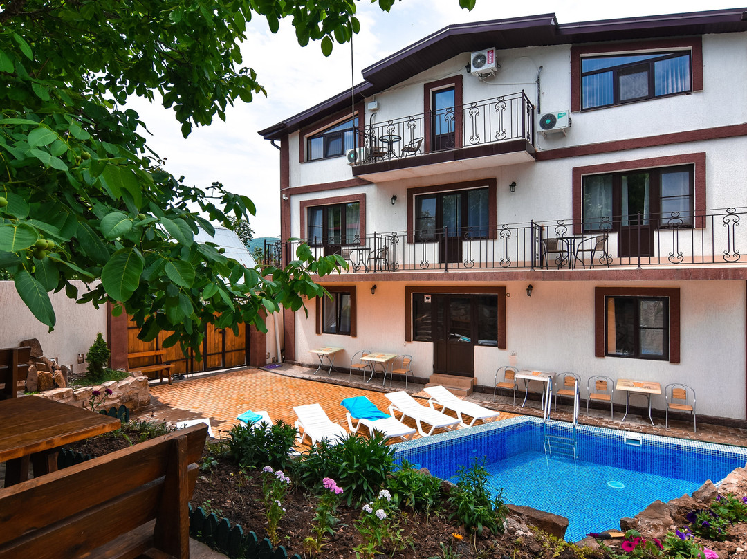 Guest House Alika