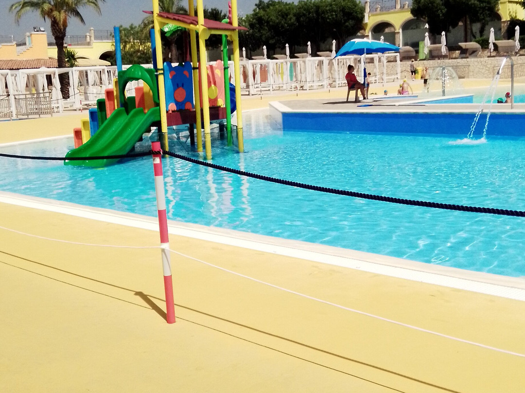 Acqua Park Parco Delle Querce-Crispiano必去景点