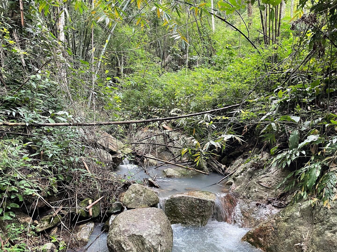 Khao Laem景点图片