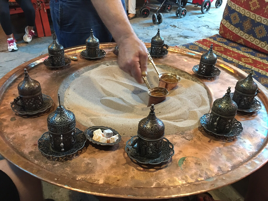 Brothers Taxi-库萨达斯必去景点