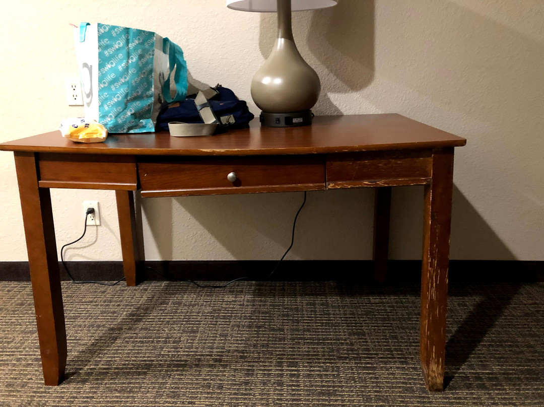 达文波特康福特茵旅馆&套房酒店主图