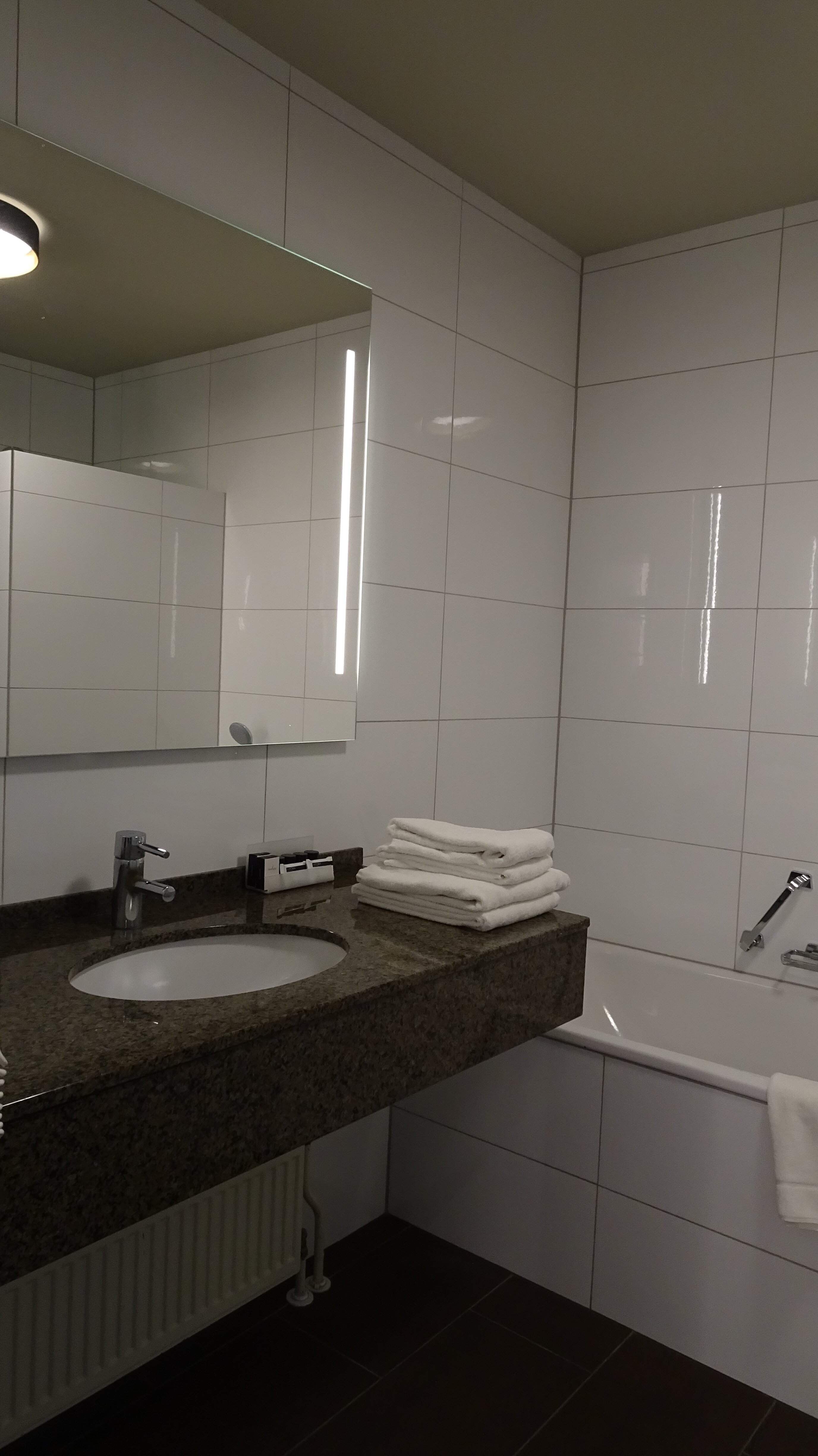 Best Western Hotel Nobis Asten-浴室