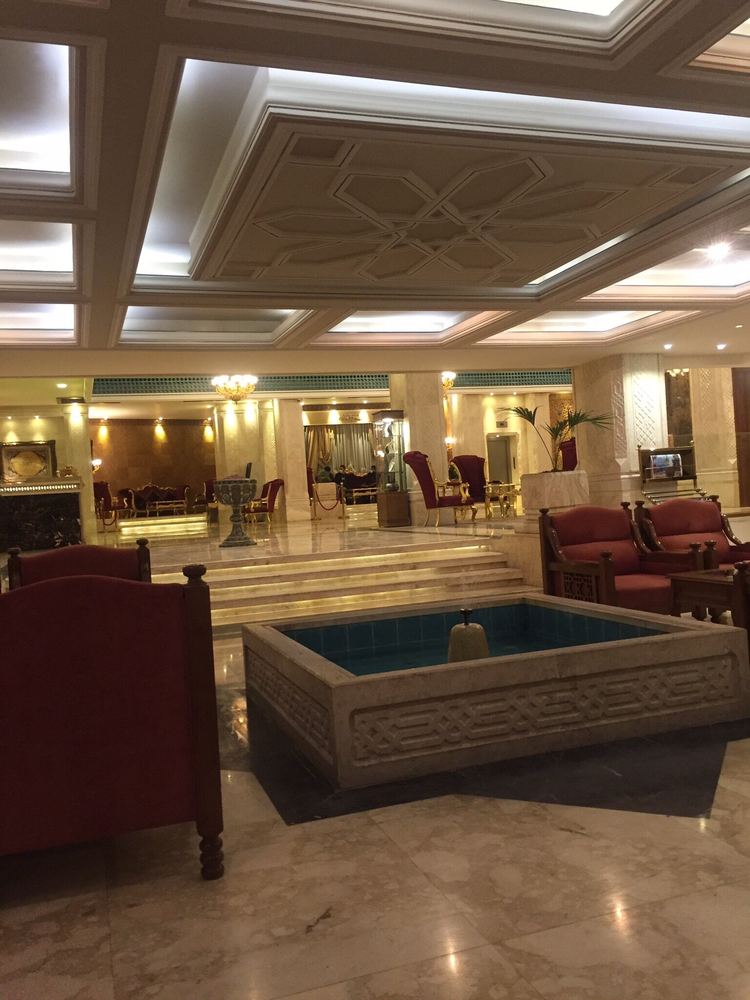 Zandiyeh Hotel-官方