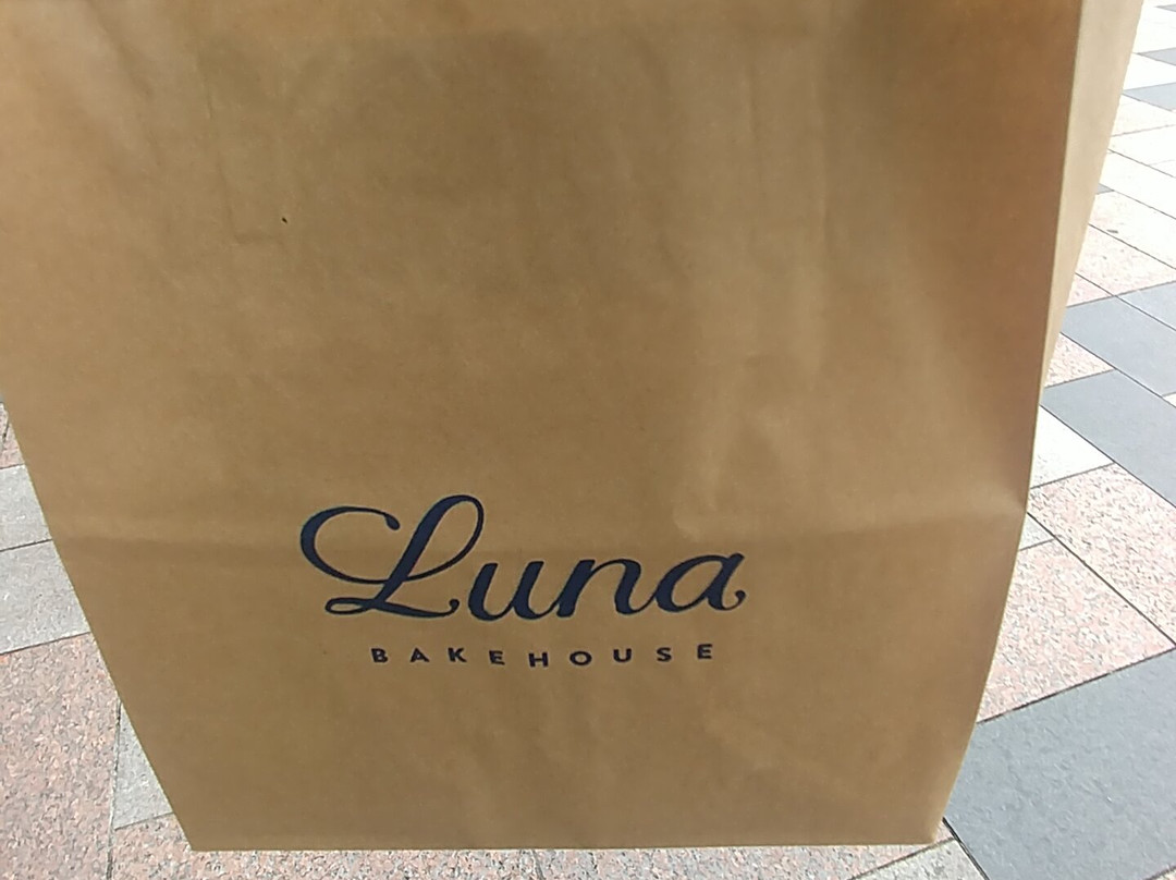 Luna Bakehouse