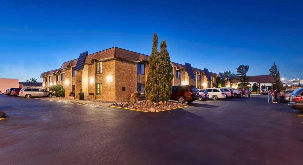 Best Western Bridgeview Hotel主图