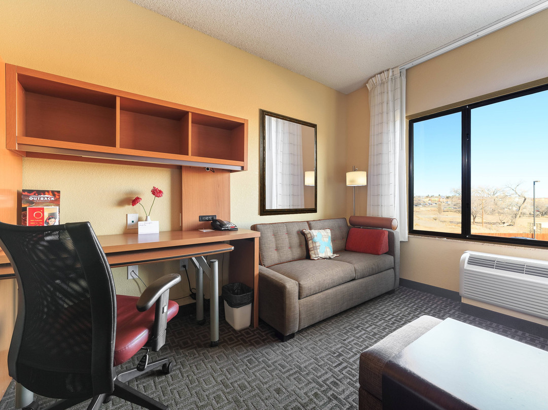 Towneplace Suites by Marriott Farmington主图