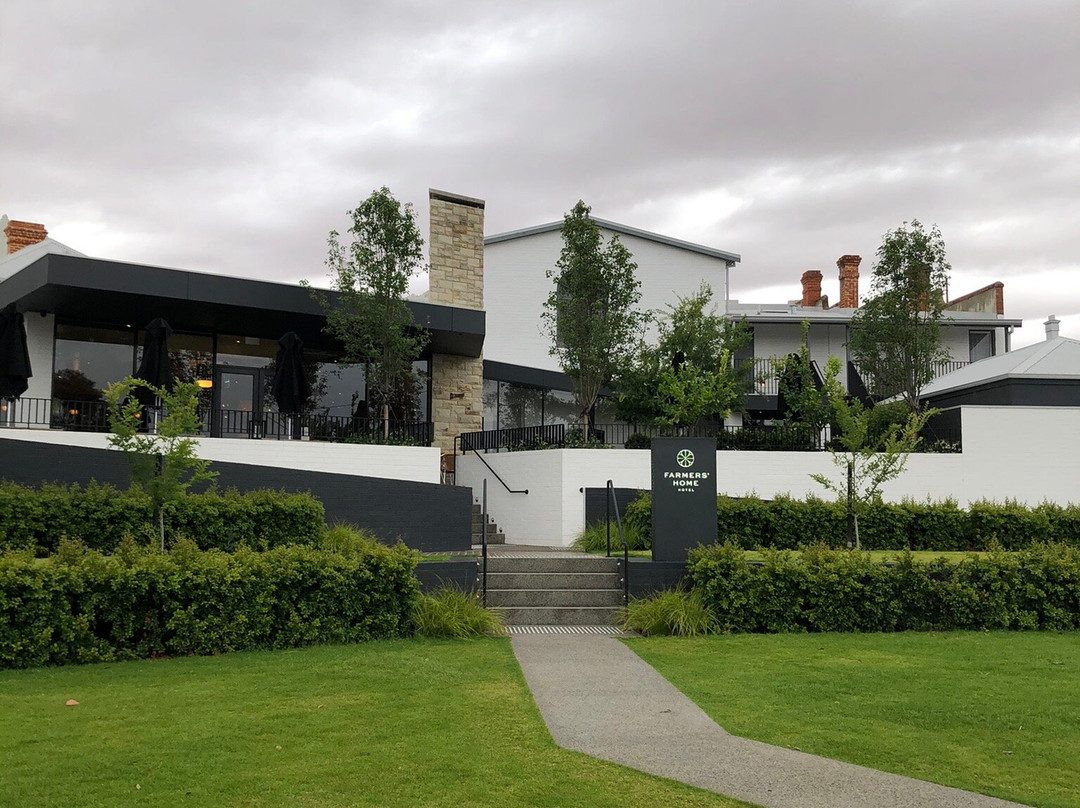 Farmers Home Hotel主图