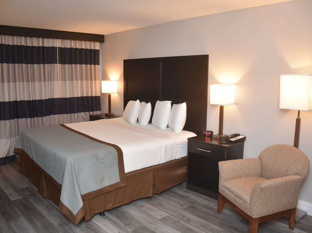 Ramada By Wyndham Vineland Millville Area主图