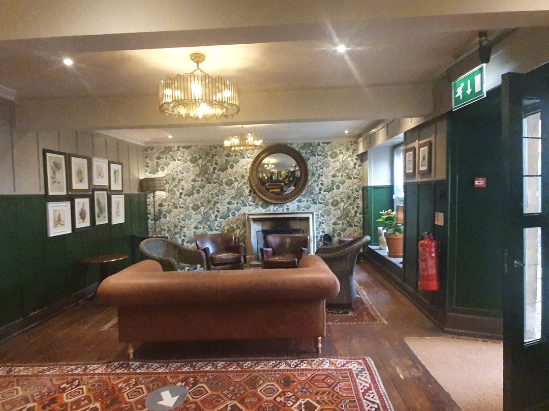 罗德布鲁熊酒店主图