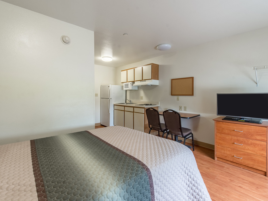 HomeTowne Studios Columbus主图