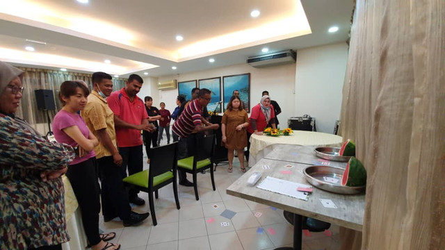 荣耀海滩度假村主图