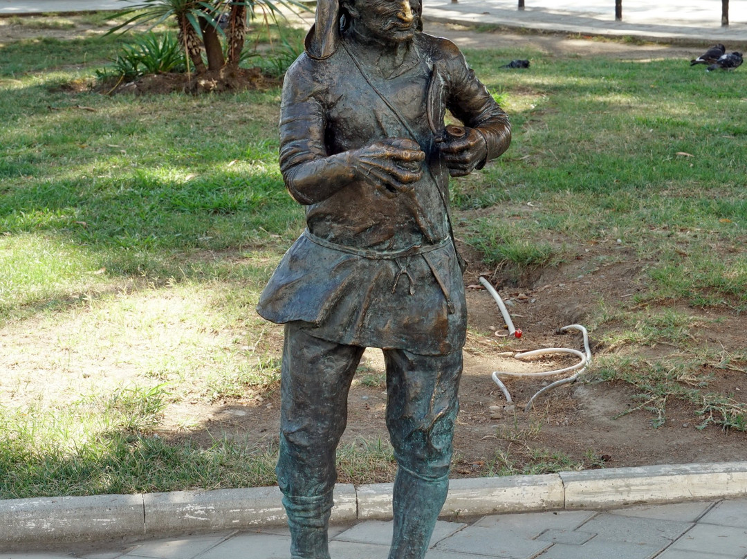 Sculpture Starik Tachkum-Sukhumi必去景点