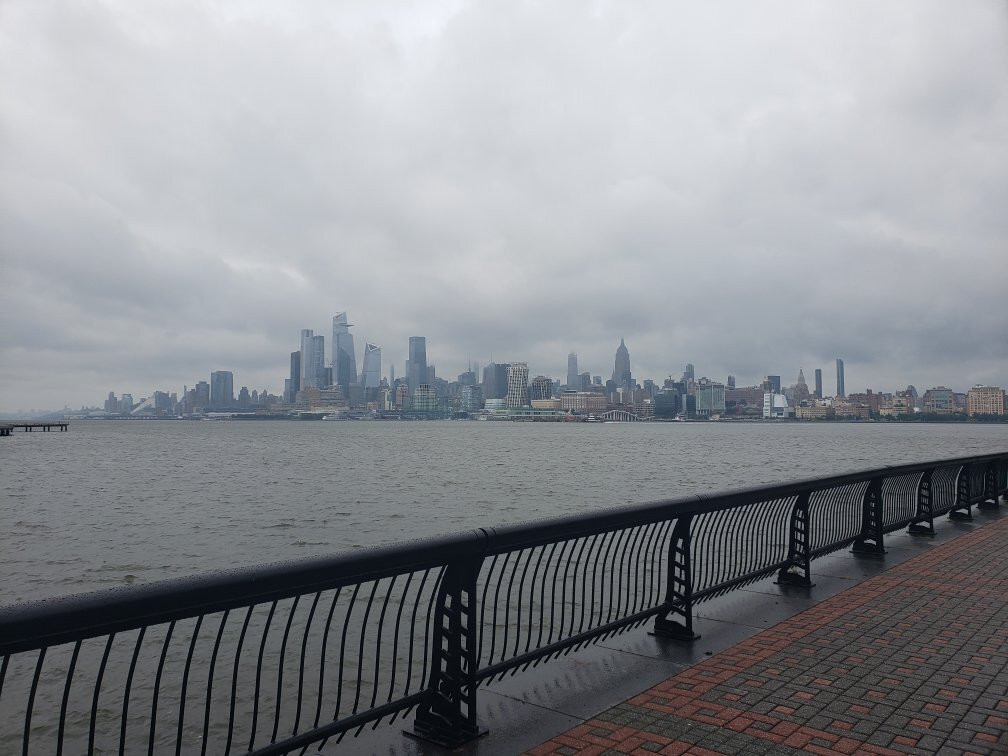 Hoboken Waterfront Walkway景点图片