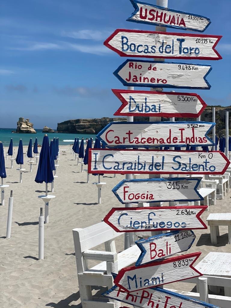 Araba Fenice Village-泳池