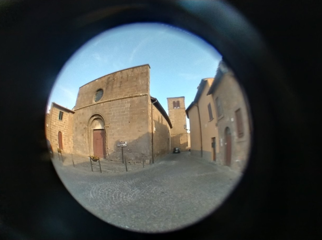 Chiesa di Santa Maria della Rosa-Tuscania必去景点
