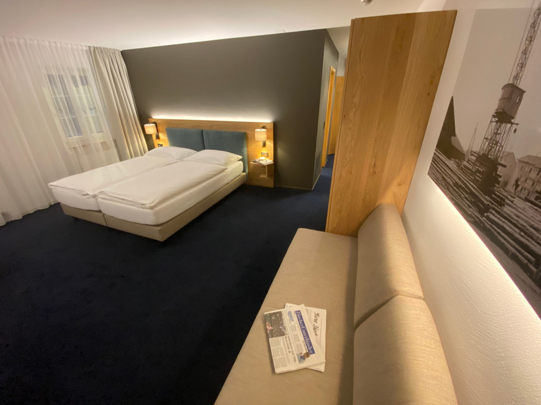 Hotel Restaurant Löwen Dielsdorf主图