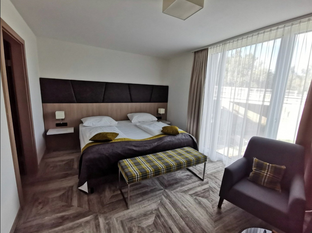 普兰顿沃特酒店主图