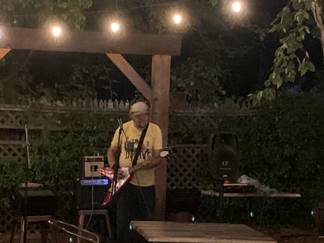 格罗夫兰德酒店主图