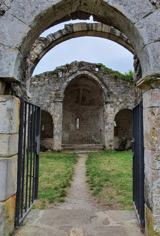 Iglesia de Santa Maria de Tina景点图片