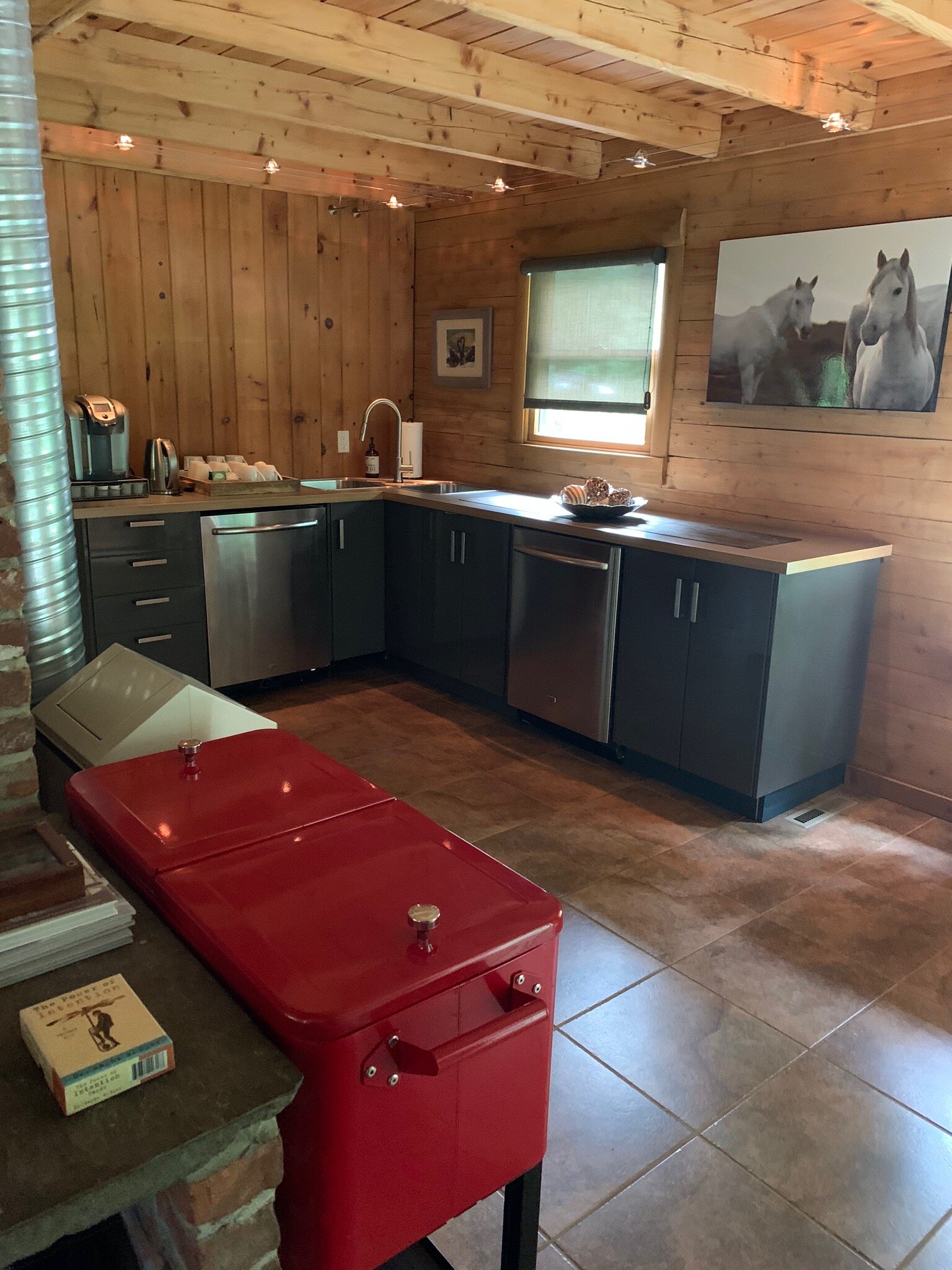 Chatfield Hollow Inn-官方