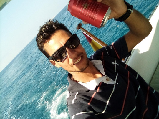 Bora Bora Charters-Fornells必去景点