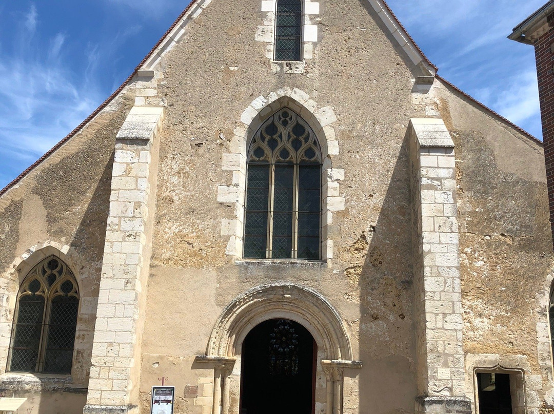Eglise de la Ferté- Loupière-La Ferte-Loupiere必去景点