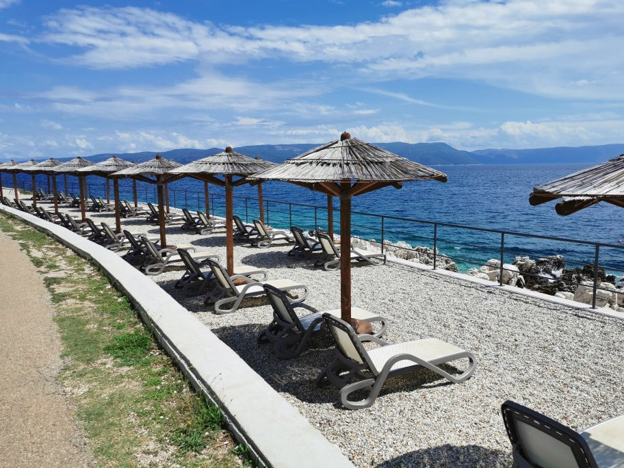 Girandella Beach-拉巴克必去景点