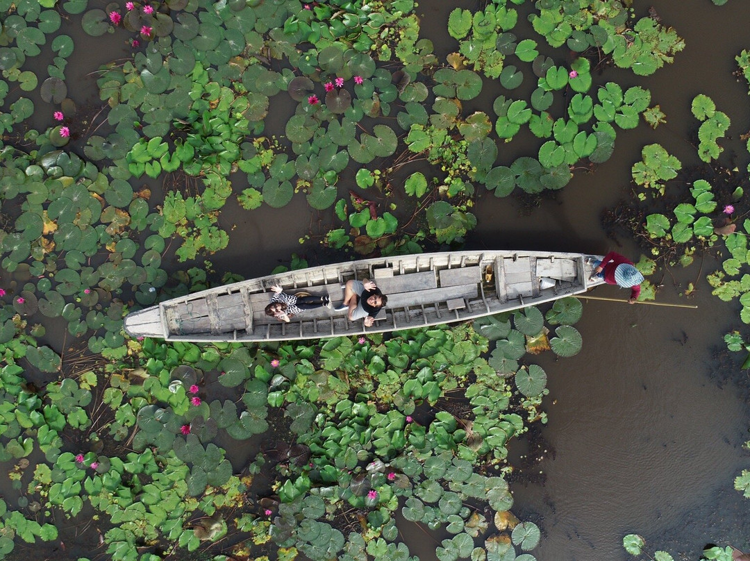 Red Lotus Floating Market-佛统必去景点