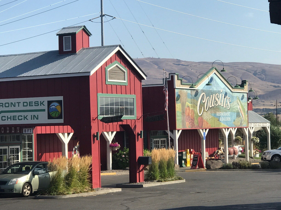 Cousin's Country Inn主图