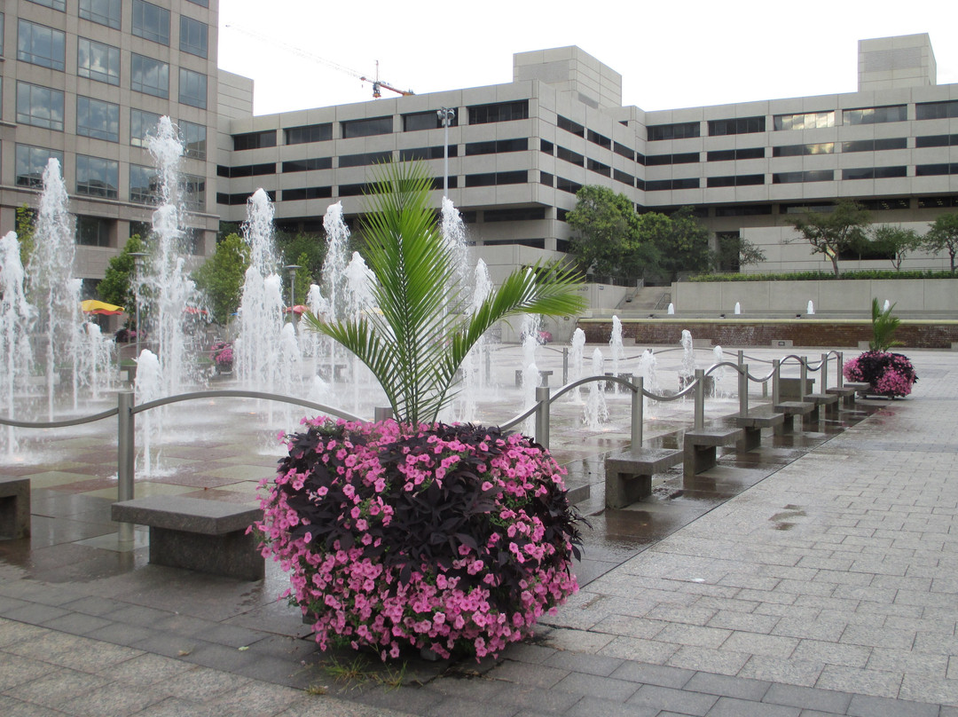 KC Fountains-堪萨斯城必去景点