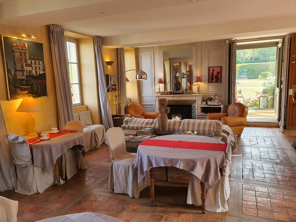 Charmilles des Cordeliers主图