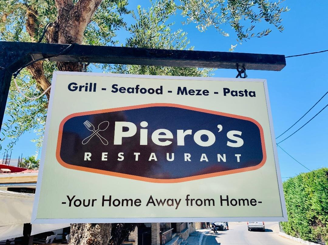 Pieros Restaurant - Bar